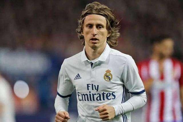 洛杉矶道奇官方推出 2025“双冠纪念版”大谷翔平勋章，全球限量 1700 枚极速售罄